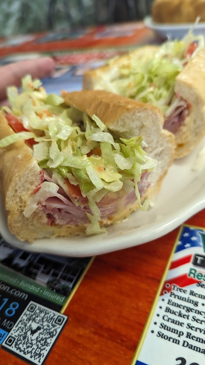 Three Brothers Italian Restaurant Odenton-10